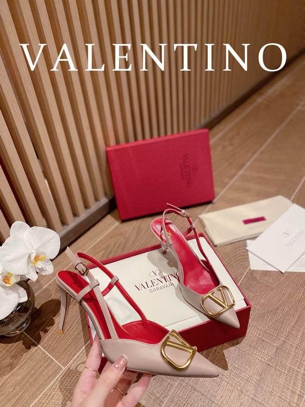 Valentino Women's Shoes 630